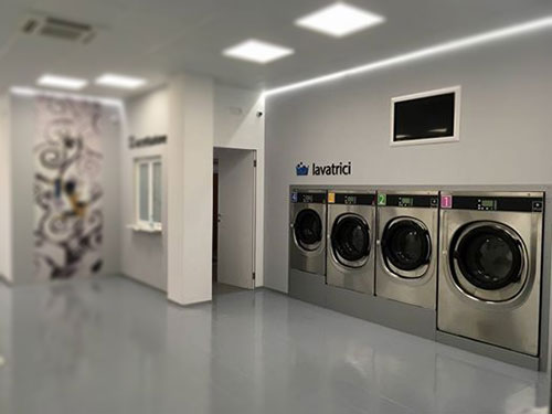 Servizi 4 Impianti di lavanderia self